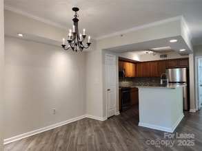 405 W 7th St in Charlotte, NC - Building Photo - Building Photo