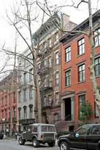 56 Morton St in New York, NY - Building Photo - Primary Photo