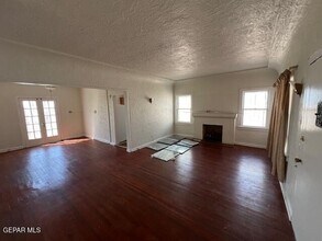 3120 Morehead Ave in El Paso, TX - Building Photo - Building Photo