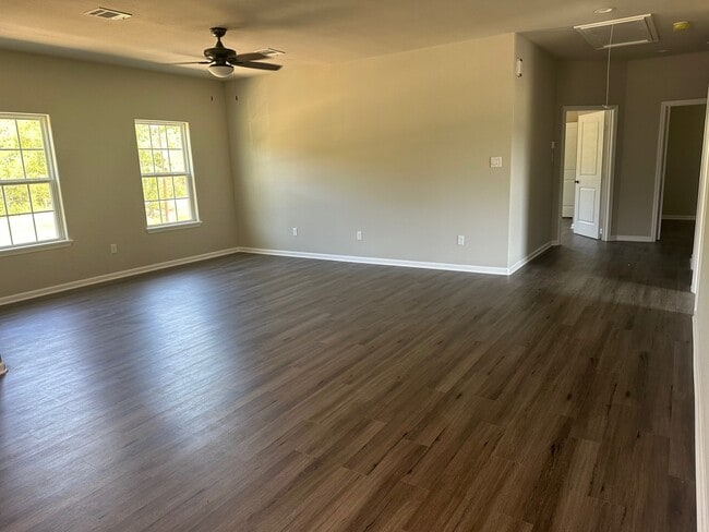 3701 County Rd 611 in Angleton, TX - Building Photo - Building Photo