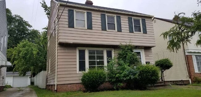 property at 3708 Monticello Blvd