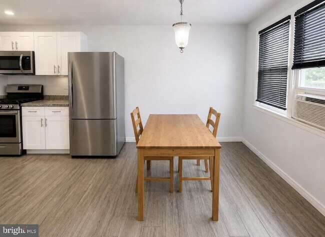 3129 Comly Rd in Philadelphia, PA - Building Photo - Building Photo