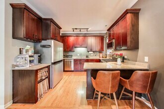2837 N Burling St in Chicago, IL - Building Photo - Building Photo