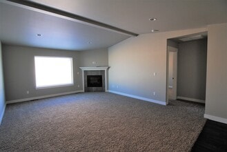 2285 2nd St SE in East Wenatchee, WA - Building Photo - Building Photo