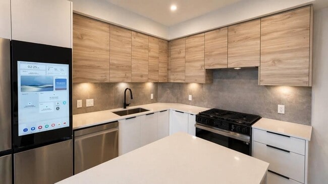 property at 30494 Cardinal Ave