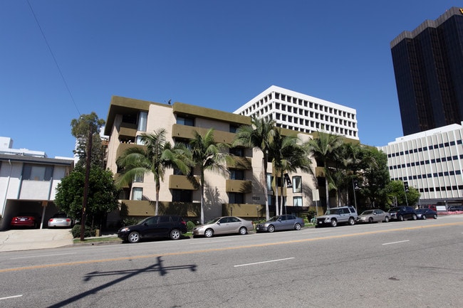 1223 Federal Ave in Los Angeles, CA - Building Photo - Building Photo