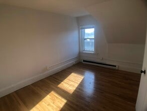 48 Hereford St, Unit 4 in Boston, MA - Foto de edificio - Building Photo