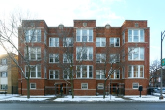 7658 N Sheridan Rd in Chicago, IL - Building Photo - Building Photo