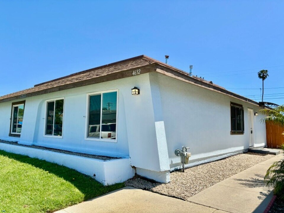 4630 Terrace Ave, Unit 4632 Terrace Ave in Oxnard, CA - Building Photo