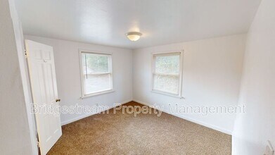 1317 Salem Ave in Dayton, OH - Building Photo - Building Photo