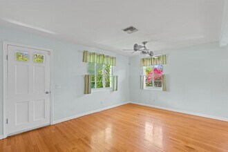 430 N Ocean Breeze in Lake Worth Beach, FL - Building Photo - Building Photo