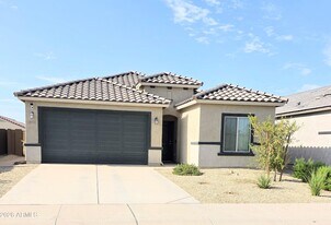 24353 W Concorda Dr in Buckeye, AZ - Building Photo
