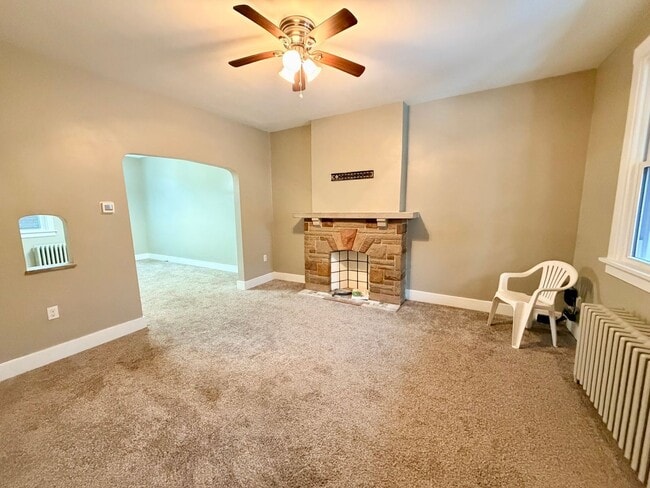 268 Fleet St in Rankin, PA - Building Photo - Building Photo