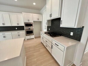 6207 SW Luna Ln in Bentonville, AR - Building Photo - Building Photo