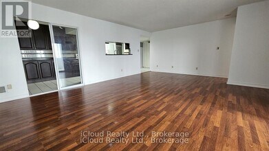 80 Alton Towers Cir in Toronto, ON - Building Photo - Building Photo