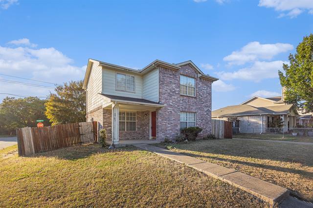 2703 Clayton Oaks Dr in Dallas, TX - Building Photo - Building Photo