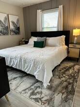 2500 Emil Ave in Louisville, KY - Foto de edificio - Building Photo