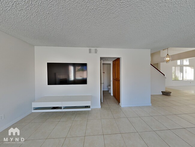 3724 Dauntless in North Las Vegas, NV - Building Photo - Building Photo
