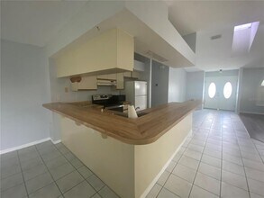 103 Mark Twain Ln in Rotonda West, FL - Building Photo - Building Photo
