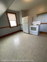 400 Hevey St in Manchester, NH - Building Photo - Building Photo