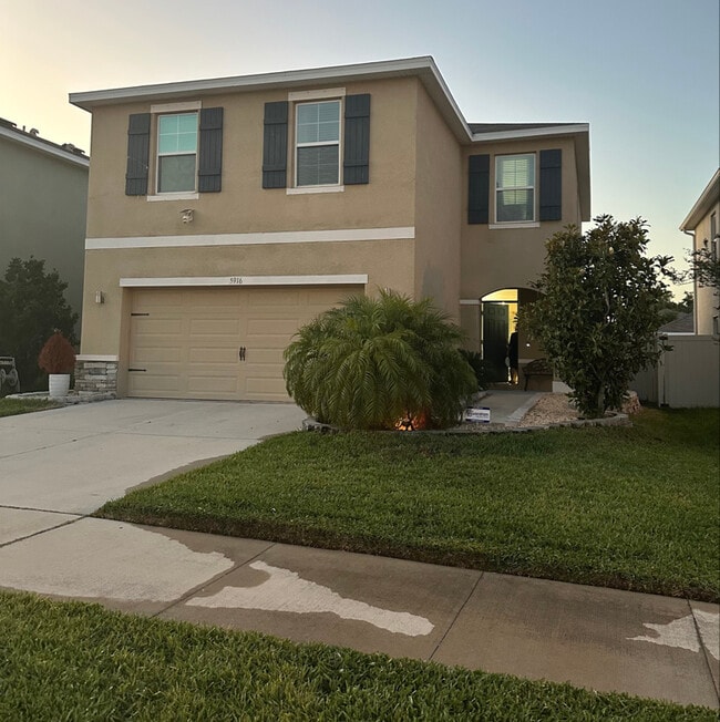 property at 5916 Briar Rose Wy
