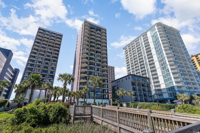 2406 N Ocean Blvd, Unit 1405 in Myrtle Beach, SC - Building Photo - Building Photo