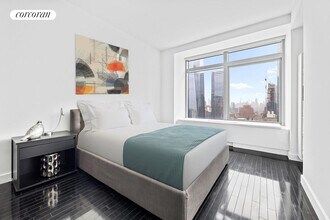 123 Washington St in New York, NY - Building Photo - Building Photo