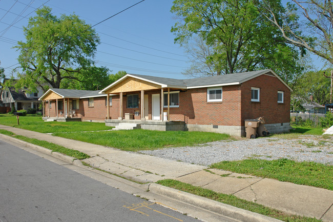 1300 Tremont Ave in Nashville, TN - Building Photo - Building Photo