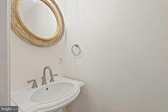 3110 9th Rd N in Arlington, VA - Building Photo - Building Photo