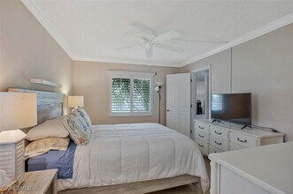 4318 27th Ct SW in Naples, FL - Building Photo - Building Photo