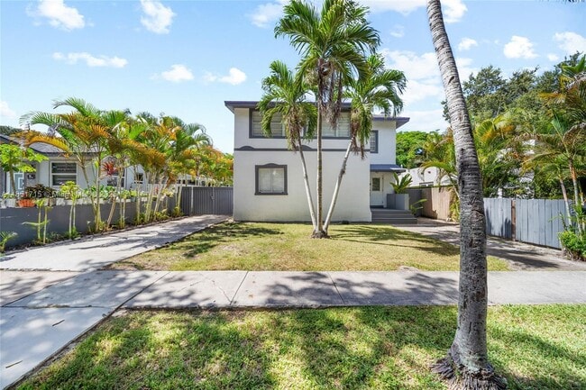 property at 1520 SW 11th Terrace