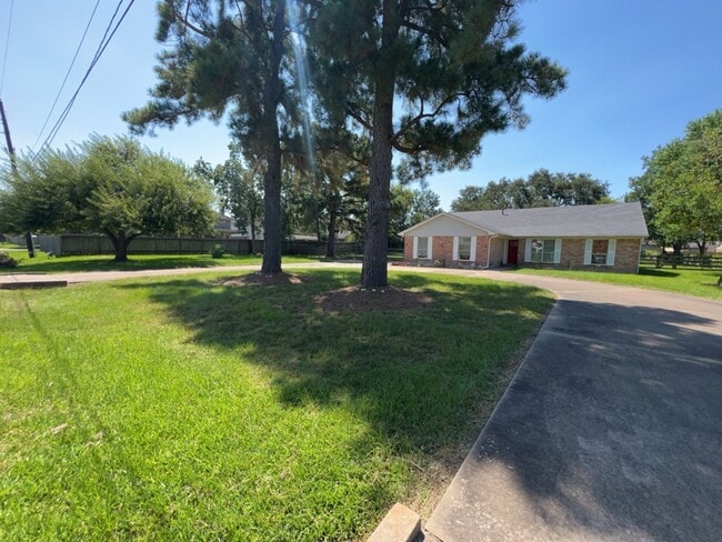 property at 30707 Martens Rd