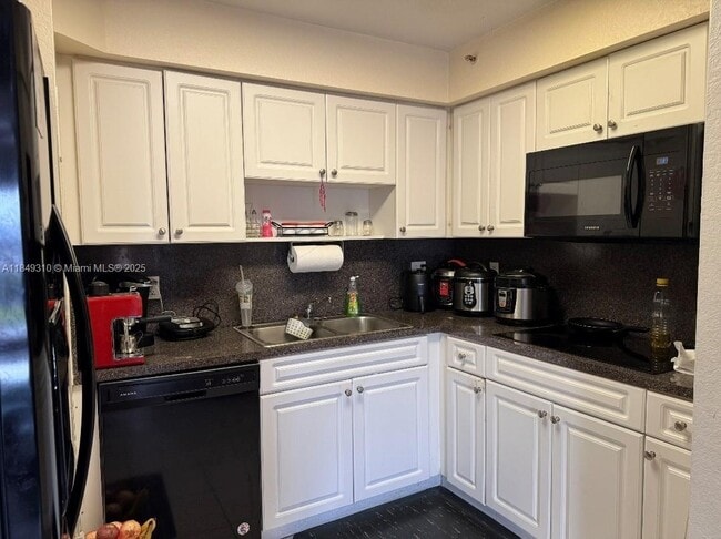 property at 650 Palm Ave