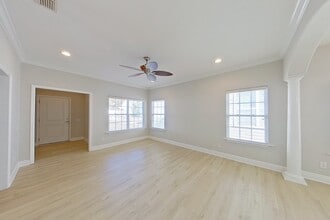 303 Summercreek Cove in Thomasville, GA - Building Photo - Building Photo