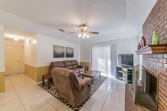 7512 Down Hill Dr in Fort Worth, TX - Building Photo - Building Photo
