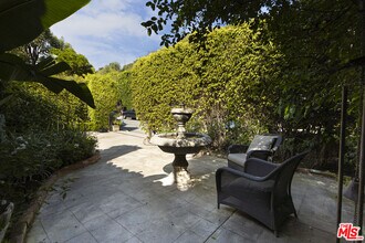 1407 N Beverly Dr in Beverly Hills, CA - Building Photo - Building Photo