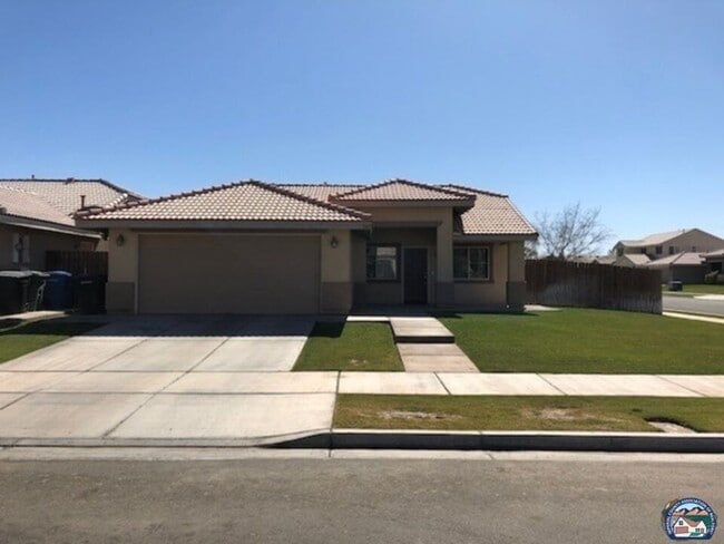 property at 363 Foxtrail Dr