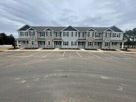 1001 Peony Ln in Youngsville, NC - Building Photo