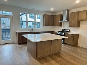 6408 Levi Ln in Morton Grove, IL - Building Photo - Building Photo