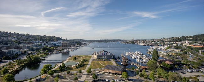 Helm in Seattle, WA - Foto de edificio - Building Photo