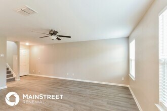 6119 Lakefront in San Antonio, TX - Building Photo - Building Photo