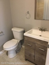 409 N Olive St in Pittsburg, KS - Building Photo - Building Photo