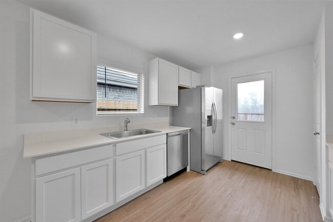 533 Brook Terrance Ln in Willis, TX - Building Photo - Building Photo