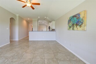 5993835855 A in Rosharon, TX - Building Photo - Building Photo