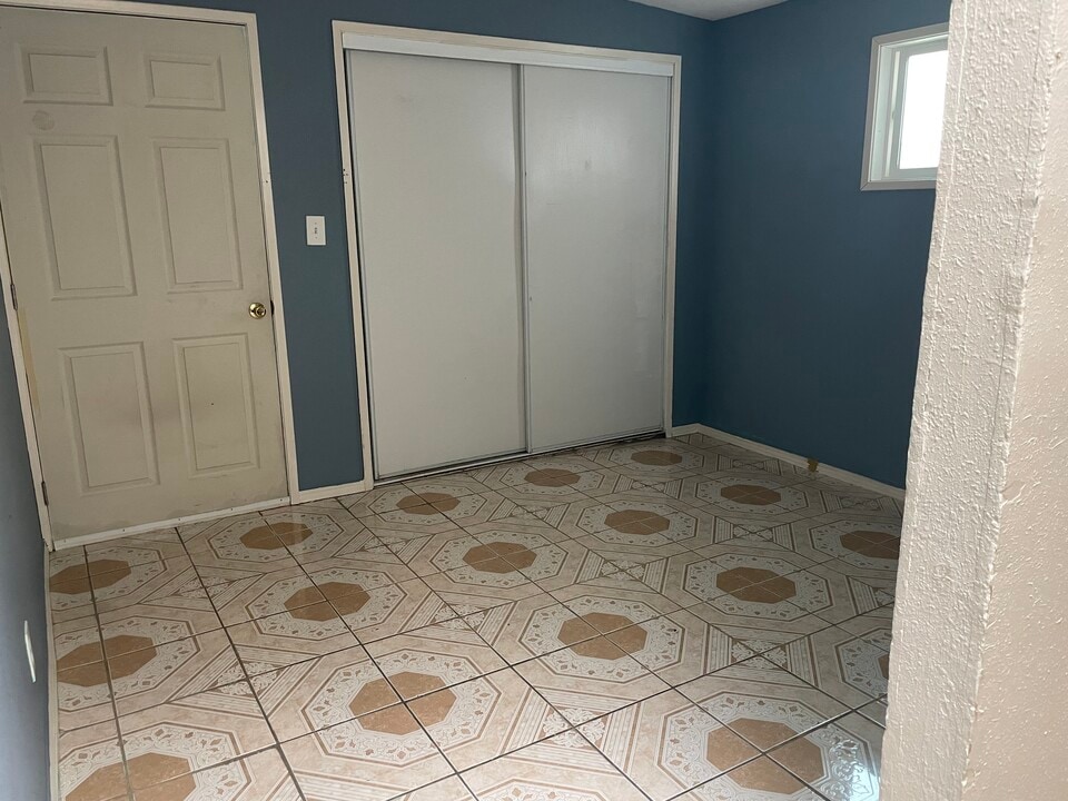 4258 W 102nd St in Inglewood, CA - Foto de edificio
