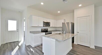 524 Halifax Ct in Conroe, TX - Building Photo - Building Photo