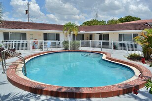 4209 NE 21st Ave in Fort Lauderdale, FL - Building Photo