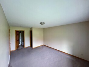 1988 Brant Rd, Unit Right in North Collins, NY - Building Photo - Building Photo