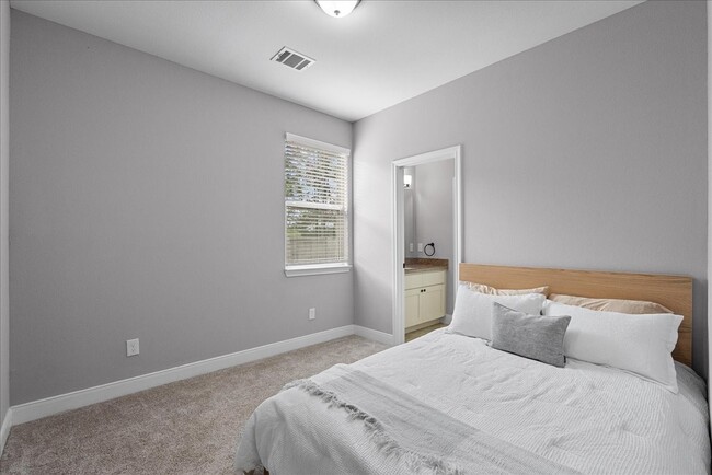 property at 20061 Torrey Pines Ln