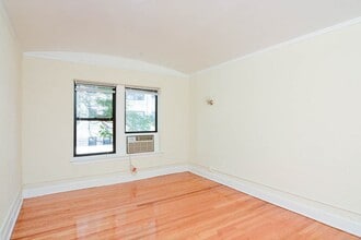 541 W Arlington Pl in Chicago, IL - Building Photo - Building Photo